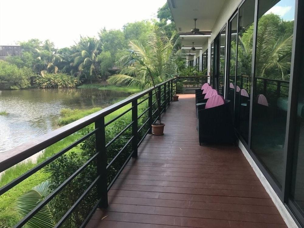 The Touch Green Naiyang Hotel & Fitness Nai Yang Exterior photo